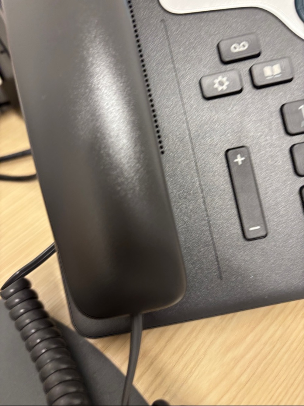 Old Navy Black Desk VoIP Phone Handset and Base